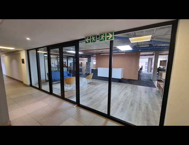 433M² OFFICE FOR SALE IN WOODSTOCK